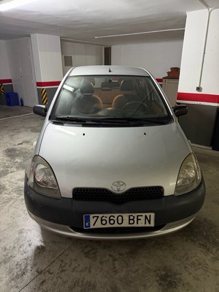Toyota Yaris 2001