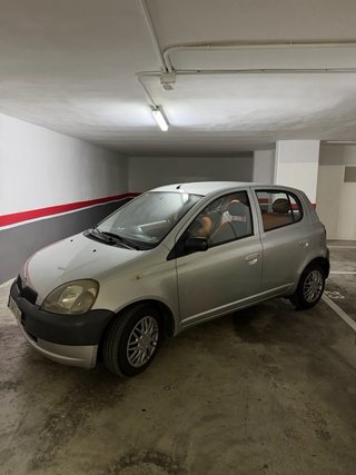 Toyota Yaris 2001