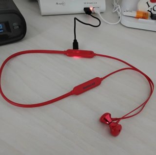 Auricolari Newmine Rossi