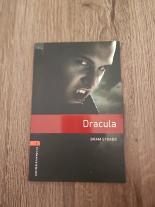 Oxford Bookworms Library: Stage 2: Dracula