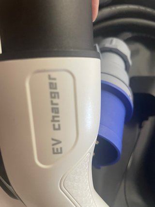 Cargador para coche eléctrico
