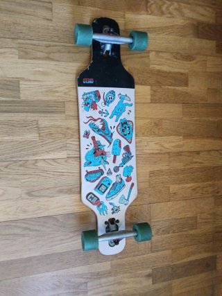 Longboard Oxelo con ruedas verdes