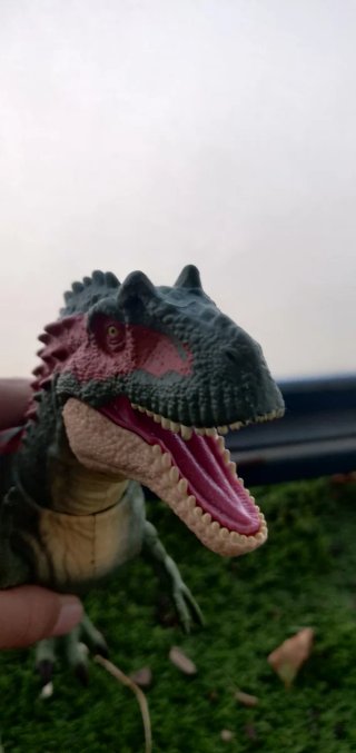 Dinosaurio Juguete Mordedor Verde y Rojo