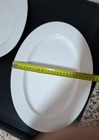 4 Fuentes de Porcelana (2 redondas, 2 oval)