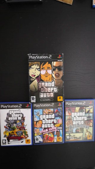 GTA La Trilogía PS2