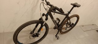 Bicicleta BTWIN con frenos de disco