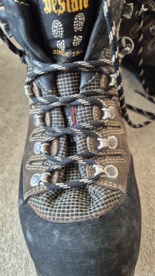 Botas de montaña Bestard Talla 41