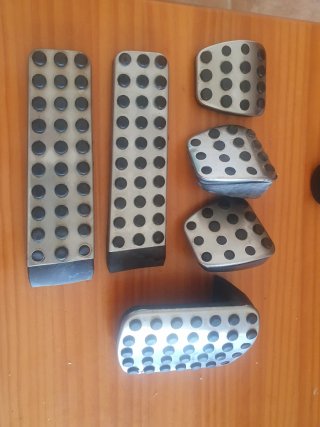 Pedales deportivos Mercedes Originales.  15 € unid