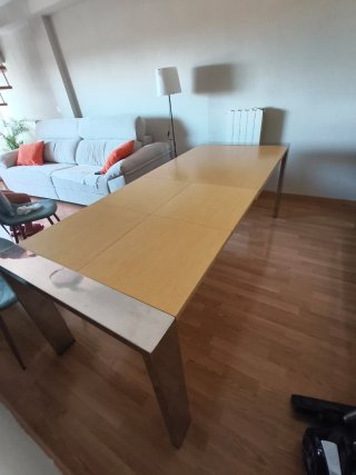 Mesa de salón extensible madera y metal