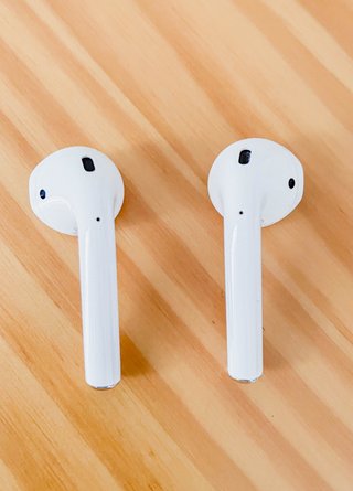 AirPods 2 con caja original. Originales