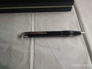 Bolígrafo Mont Blanc Negro