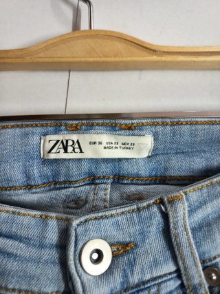 Pantalón vaquero Zara hombre azul