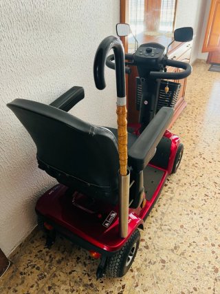 Scooter Eléctrico Invacare Rojo