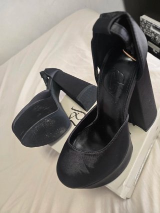 Zapatos de tacón negros 36