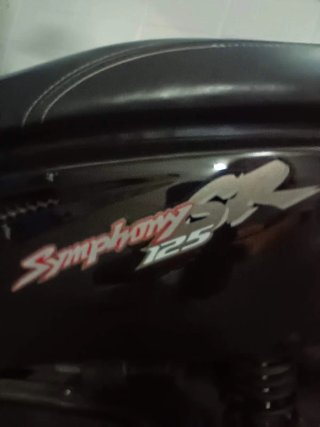 Moto Scooter SYM Negra