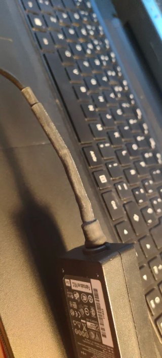Lenovo Ideapad 100-15IBD i3 8GB RAM (sin disco)