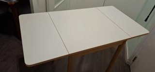 Mesa de cocina abatible madera y blanco