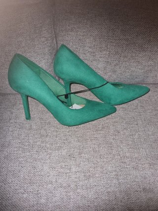 Zapatos de tacón verdes Lefties talla 37