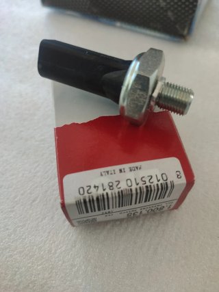 Sensor  presión de Aceite Audi A2 1.6 Gasolina