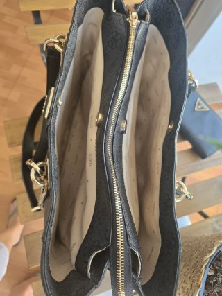 Bolso y monedero Guess negro