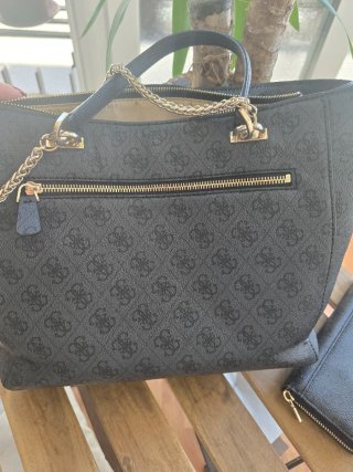 Bolso y monedero Guess negro