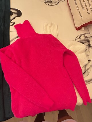 Jersey cuello alto fucsia y crema