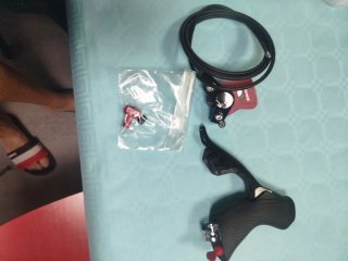 Maneta Derecha SRAM Rival AXS
