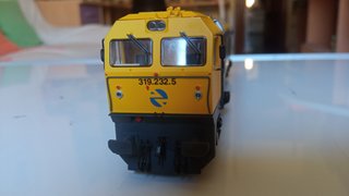 Locomotora ROCO H0 319.2 c/continua