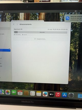 MacBook Pro 256GB i7 16GB RAM