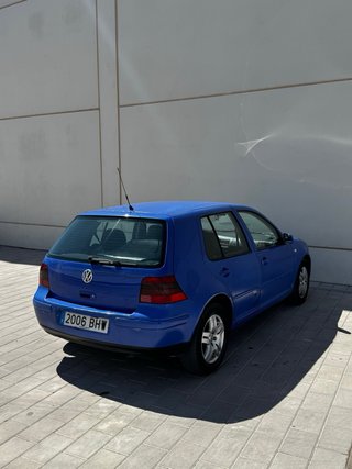 Volkswagen Golf 2001