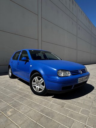Volkswagen Golf 2001