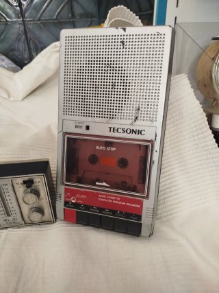 Lote radios y cassettes antiguos