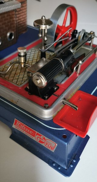 WILESCO Antigua Máquina Vapor funcionando, en caja