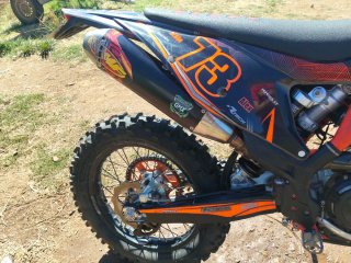 Moto KTM Enduro/Motocross Negra/Naranja