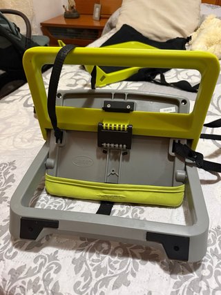 Trona portátil para bebé con diseño de conejo