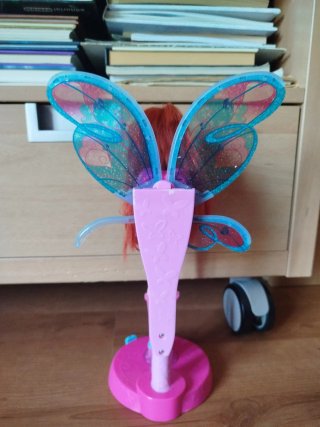 Muñeca Bloom Winx Club con alas