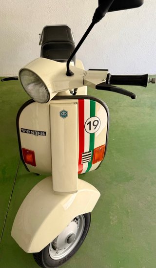 Vespa PK75 1988 Beige Impecable