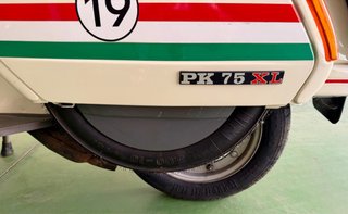 Vespa PK75 1988 Beige Impecable