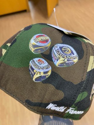 Supreme Cappello Mimetico 7 1/8