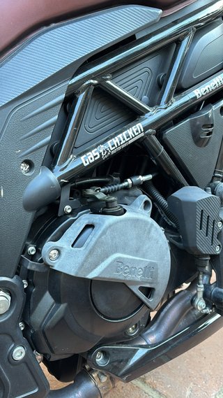 Benelli 502C Negra/Burdeos
