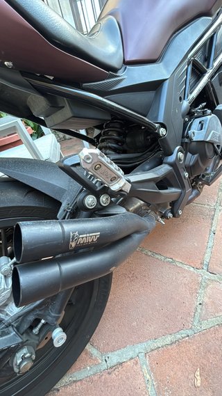 Benelli 502C Negra/Burdeos