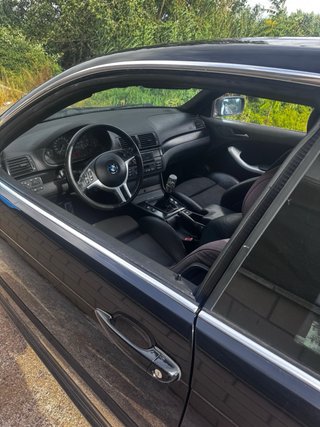 BMW 320i e46