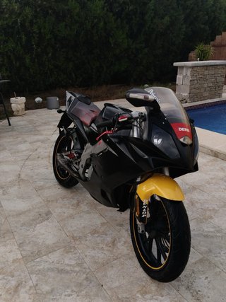 Derbi GPR 50cc Negra y Amarilla