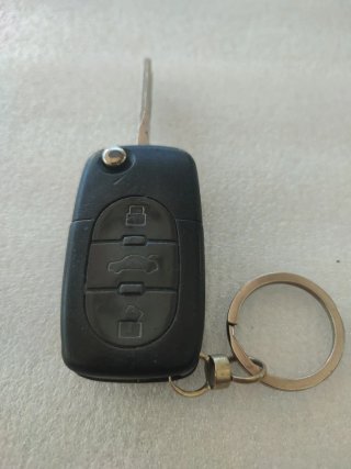 Llave Mando Audi 2001