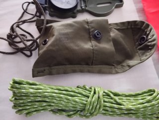 Material de montaña, senderismo, bushkraft