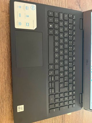 Dell Inspiron 15 - 3501- i5
