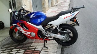 Honda CBR 600 F4 Tricolor 2000