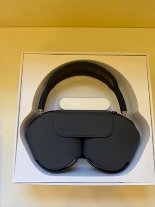 AirPods Max Space Gray