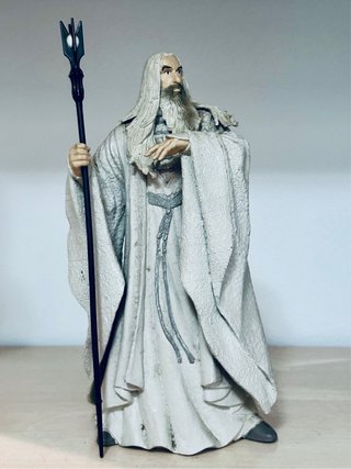 Figura Saruman El Señor de los Anillos 21cm. Aprox