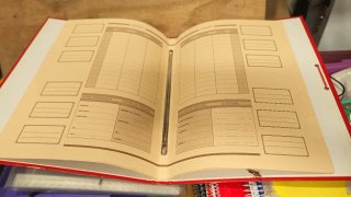 Lote material escolar cuadernos y carpetas